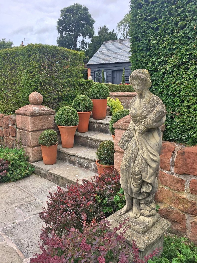 Wollaston Lodge Bed & Breakfast