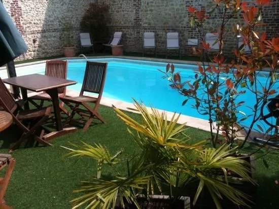 La Loggia By M Suites Hôtel Spa