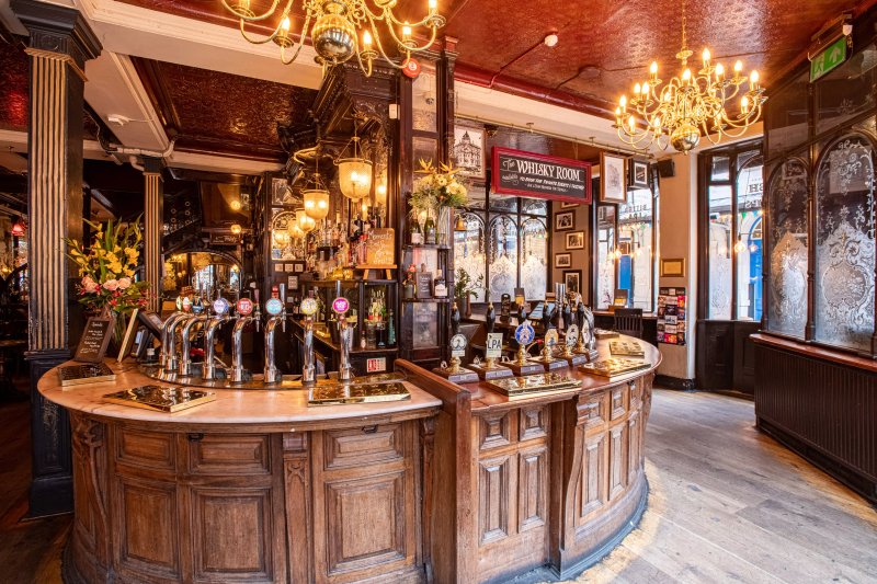 The Salisbury Pub