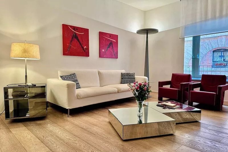 In Rome at Spanish Steps, Classy Apartment with Modern Design in an Historic