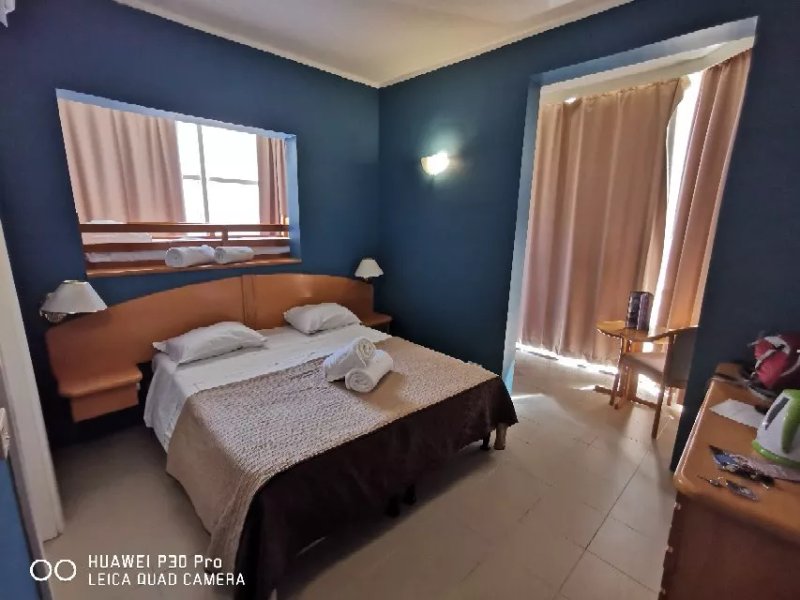 La Playa Hotel