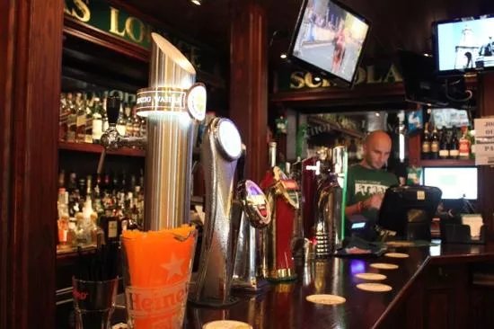Scholars Lounge Irish Pub