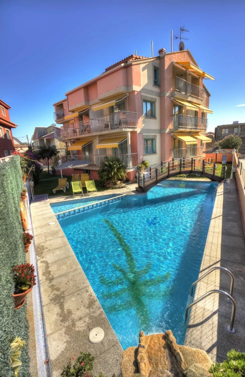 Apartamentos Velero