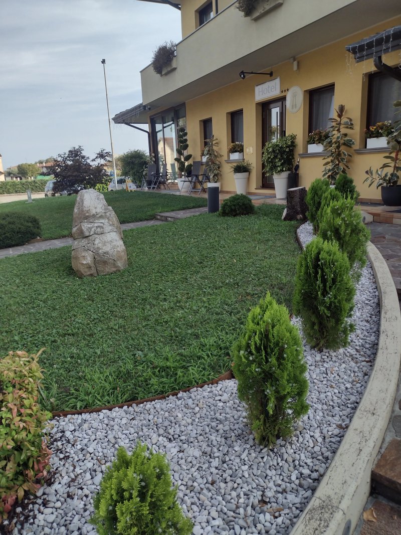 Casa Valcellina Ristorante Hotel