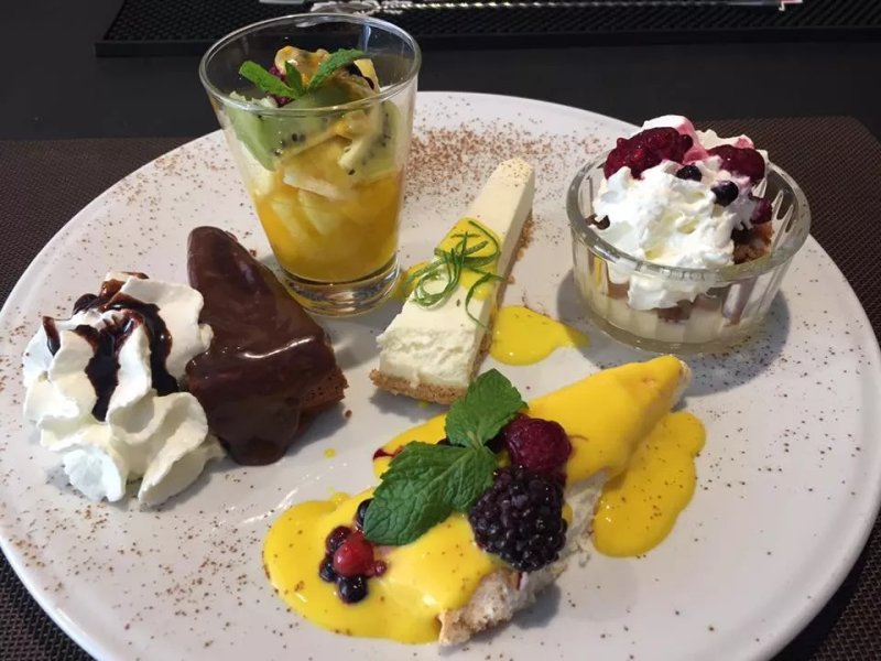 Restaurante & Lounge Joao de Barros 88