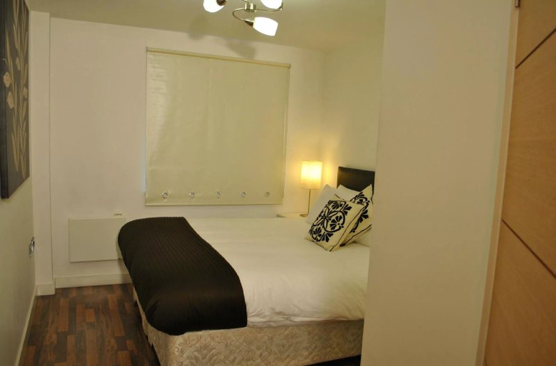 Dreamhouse City West Apartments