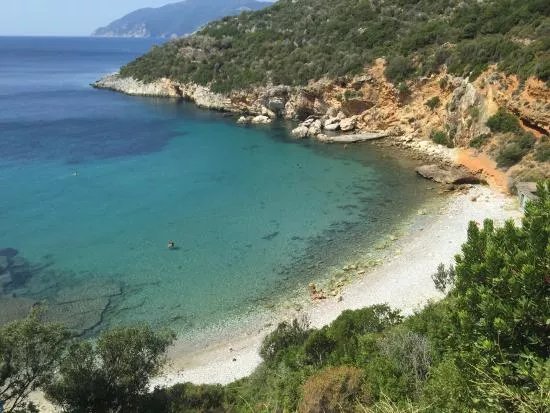 Paralia Mikros Mourtias