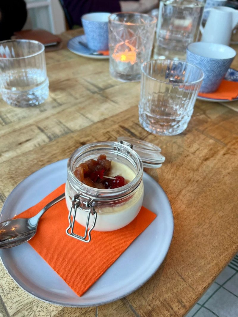 Lillan Cafe & Butik