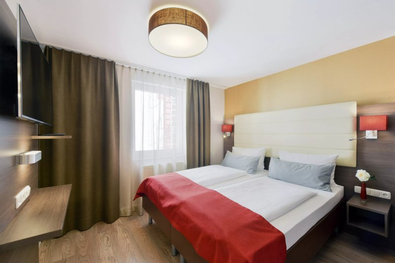 Koos Hotel & Apartments