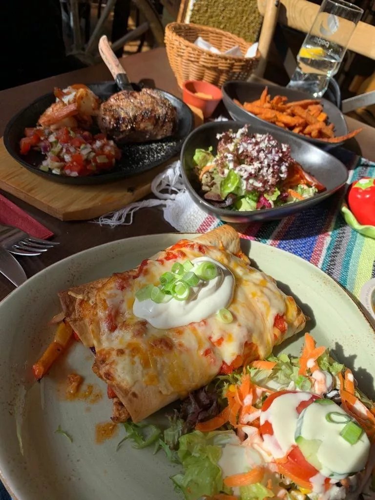 Acapulco Restaurant & Bar