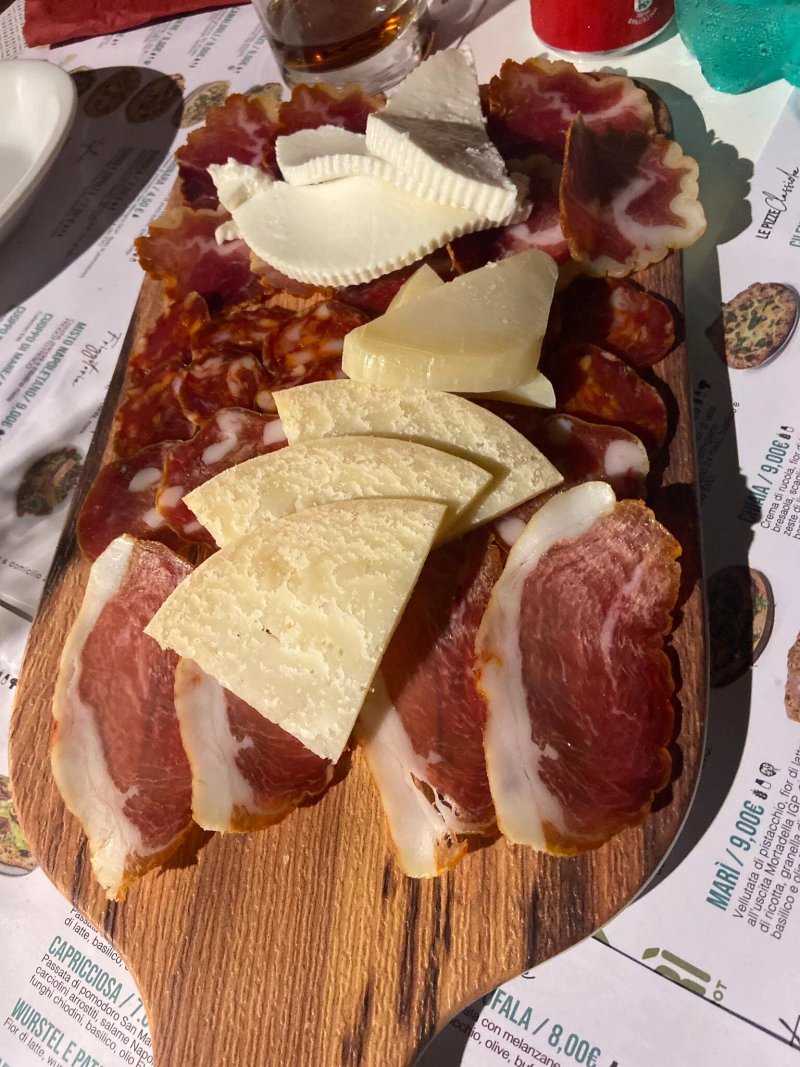 Mari Pizza Bistrot