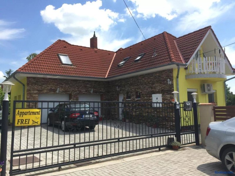 Csikos Apartman