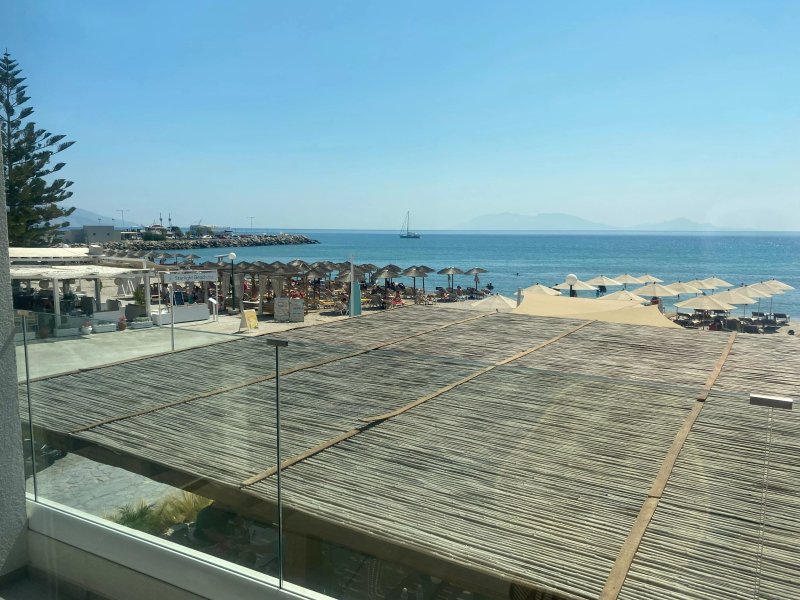 Noa Beachfront Suites