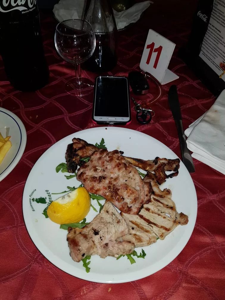 Ristorante Pizzeria "O Monaco Di Cuomo Angelo