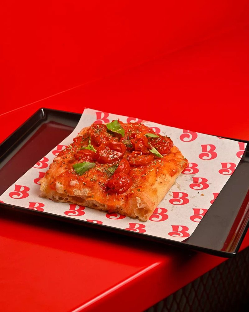 Bettina Pizza In Teglia