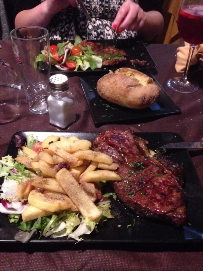 New Horizon Steakhouse