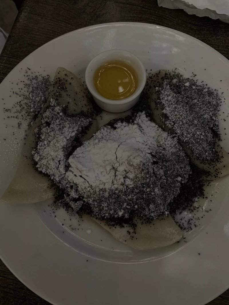 SLUK Restaurant