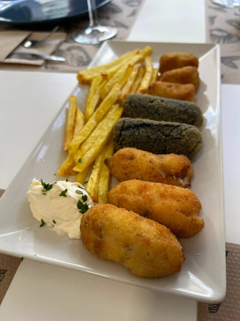 Cafe Bar Faro Roncudo