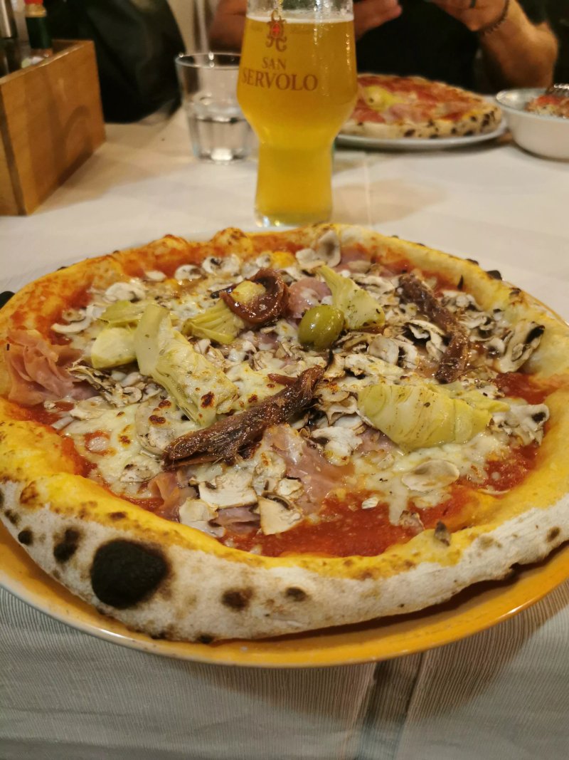 Bistro-Pizzeria Luna