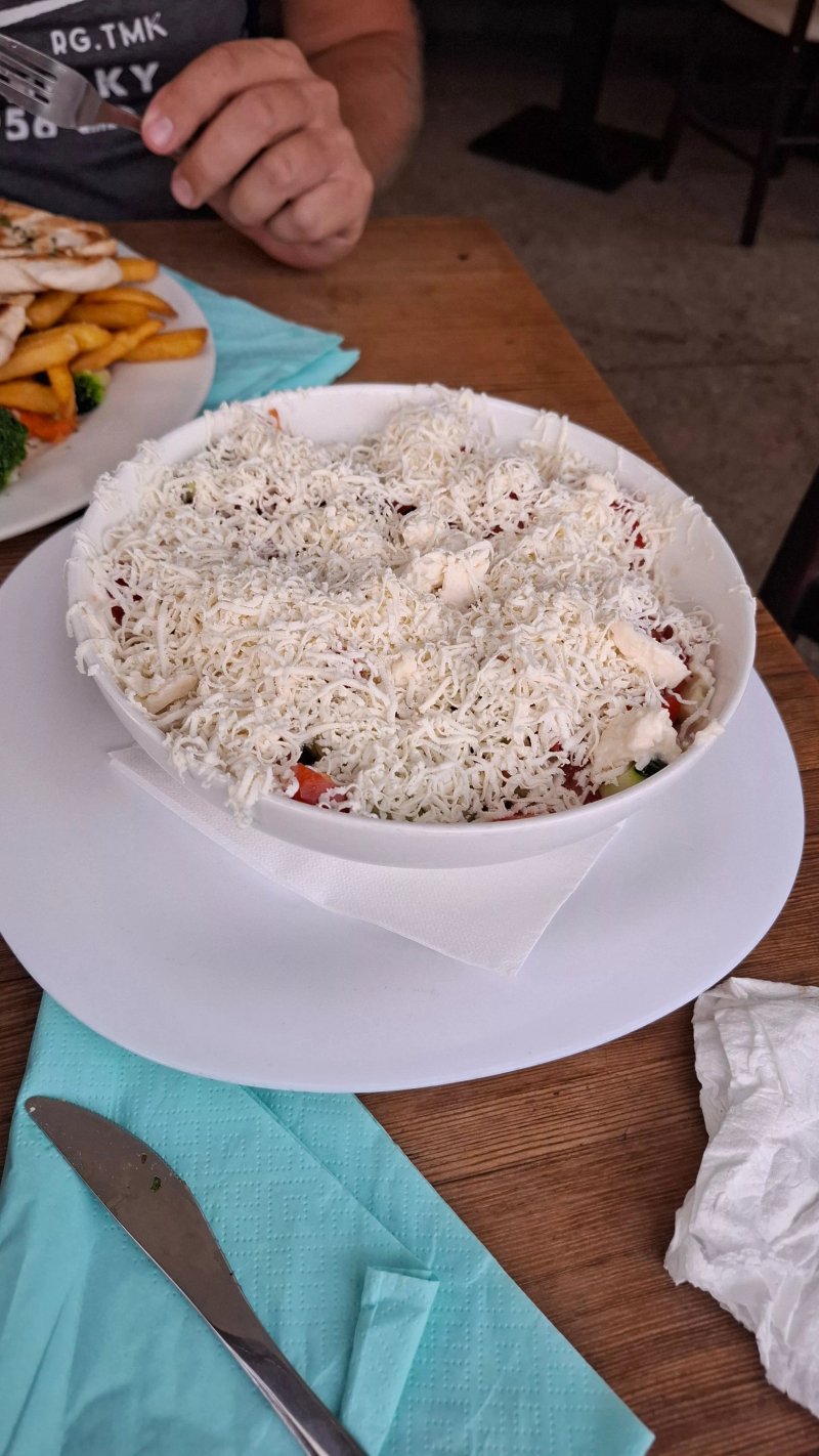 Ambasada