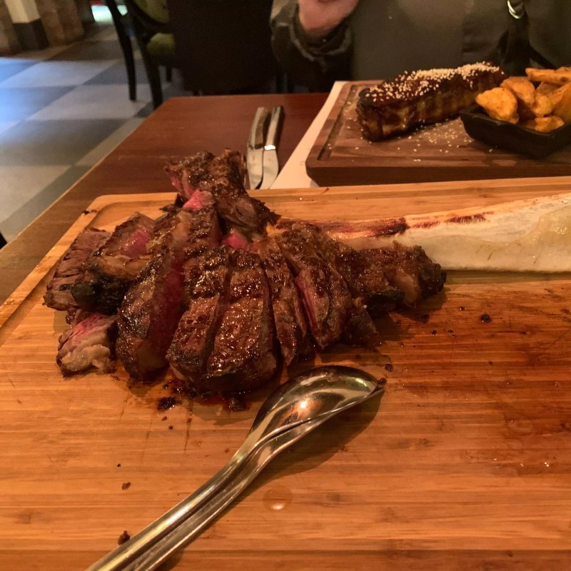 Babaroga steakhouse