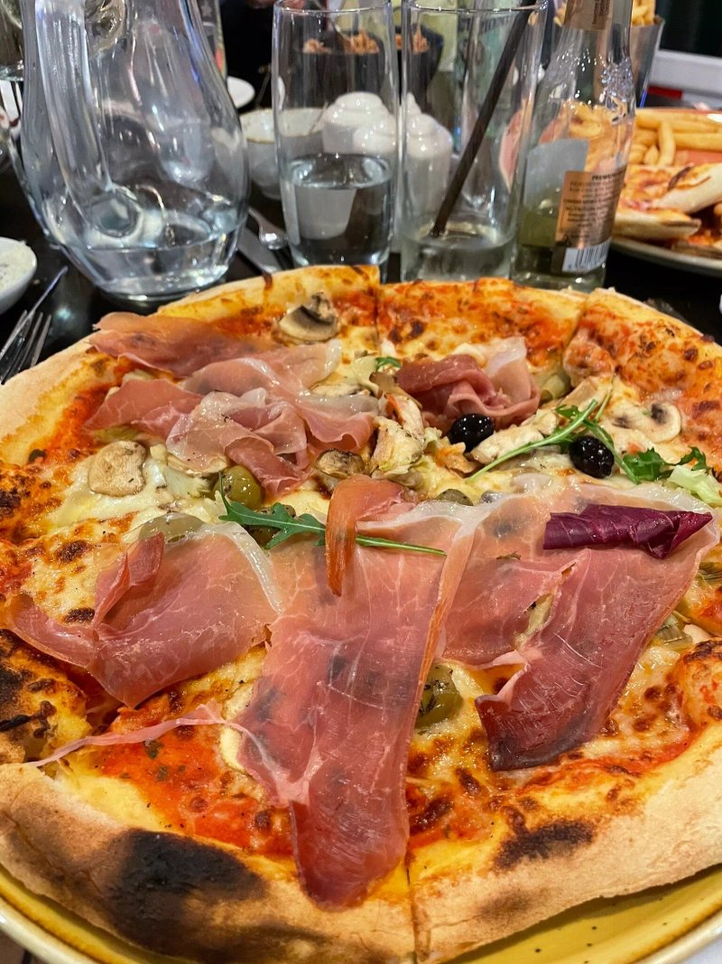 Giovanni's Italian Ristorante