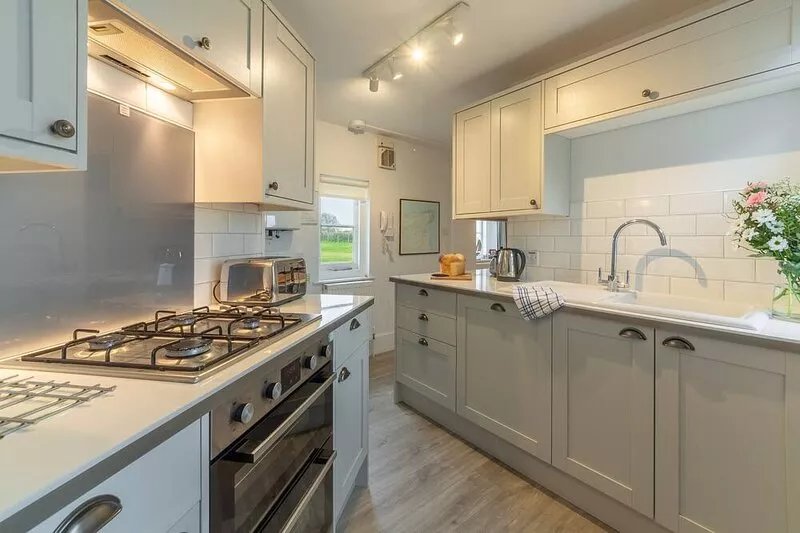 Ever wanted to stay in a lighthouse? Lodesman Cottage