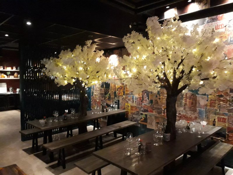Yomo Restaurant