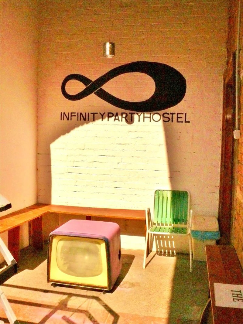 Ruin Bar Party Hostel
