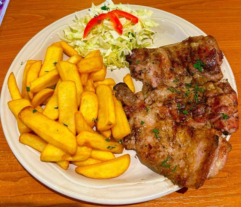 La Mama Danys Food