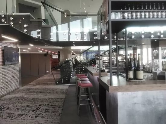 Bar at Novotel Lyon Confluence