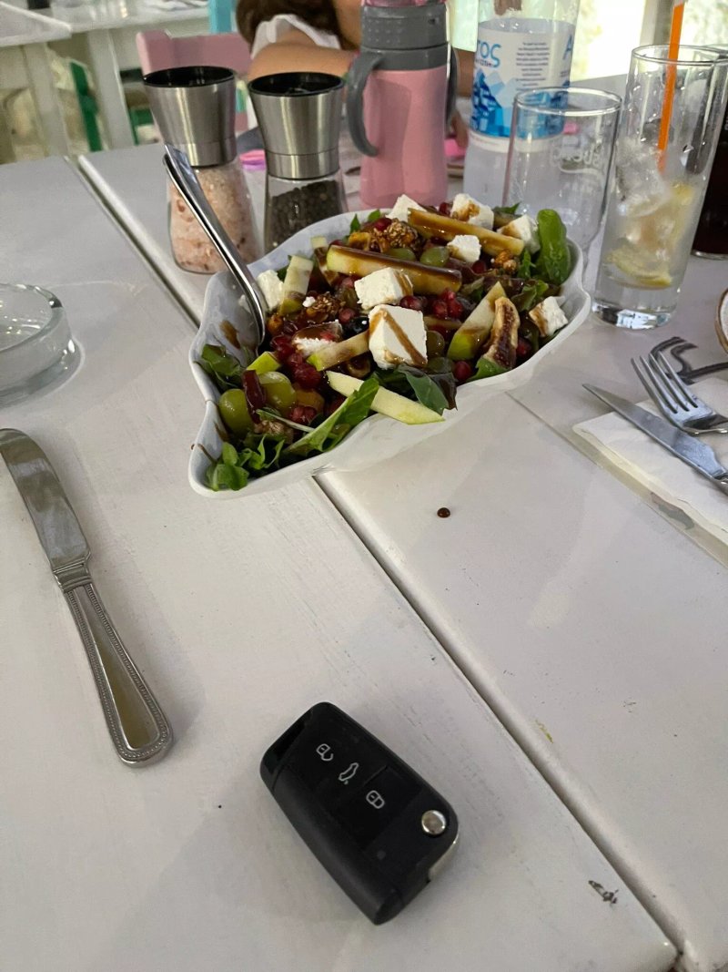 O Dikos Mas Mezes