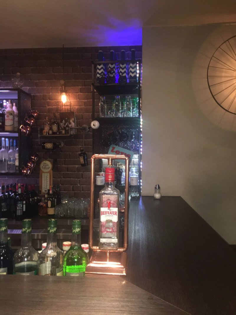 Mojo Day & Night | Cafe - Bar