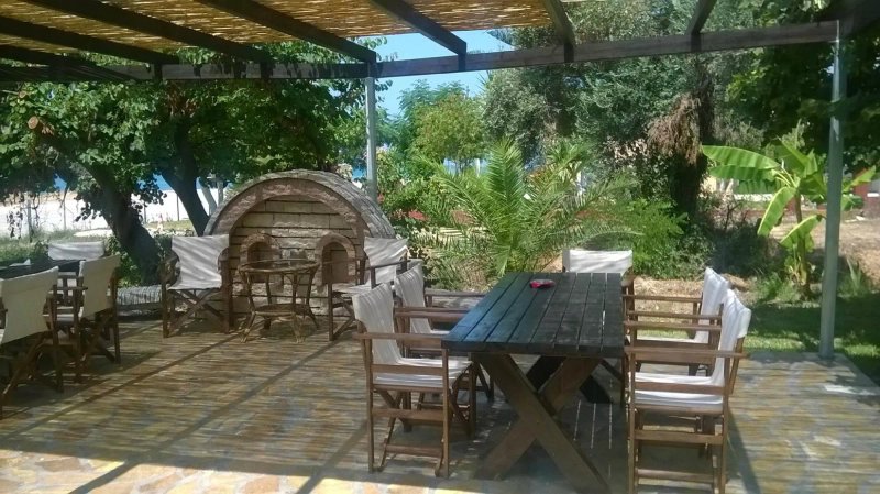 Raptis Apartments