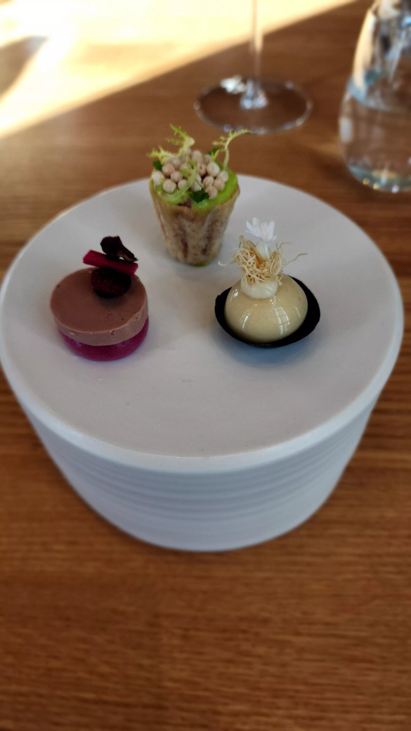 Mountain Hub Gourmet