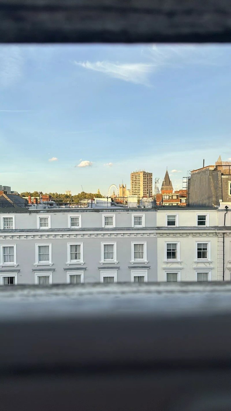 Holiday Inn Express London - Victoria, an IHG Hotel