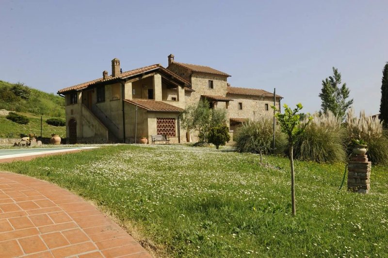 Agriturismo Lucestraia