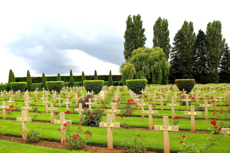 Cimetiere Militaire Polonais Polish War Cemetery
