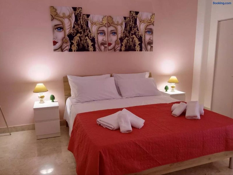 La Valigia Sul Letto