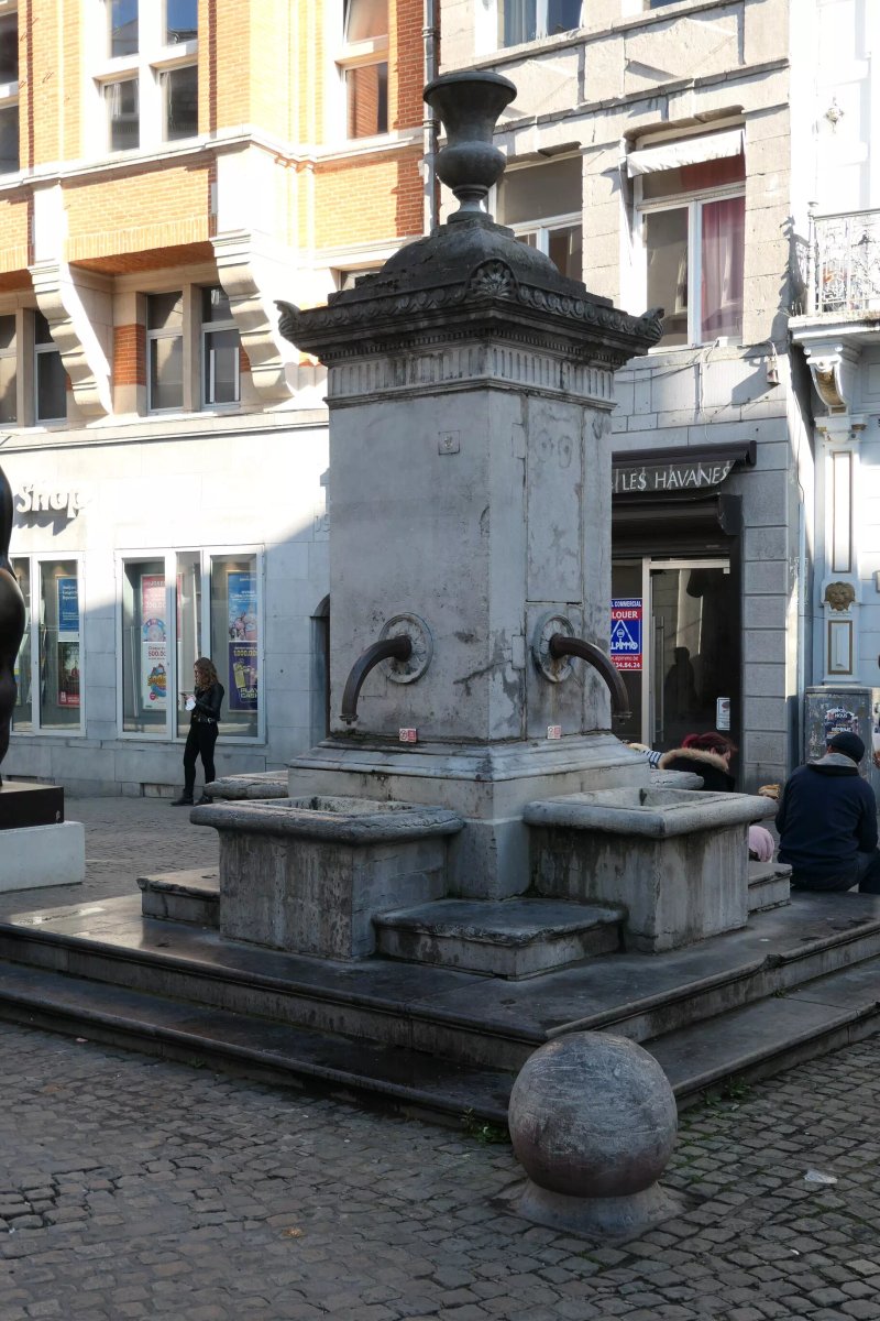 Rouge-Puits Brunnen