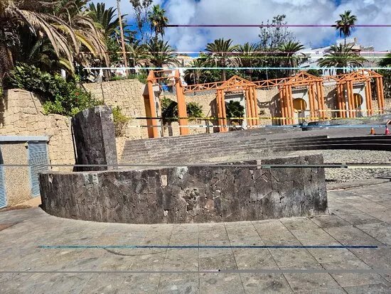 Plaza Pedro Garcia Cabrera Fountain