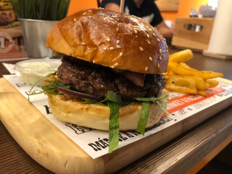 Bamba Marha Burger Bar