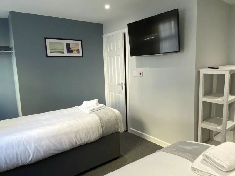 Riley’s Bar & Rooms
