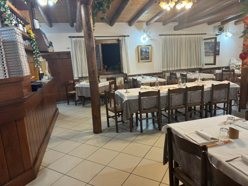 Ristorante Pizzeria Piz Tri