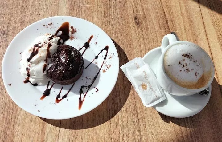 La vega food House