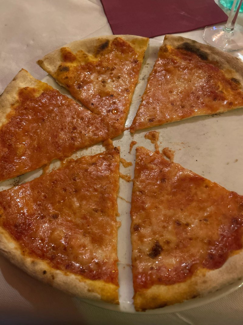 Pizzeria La Grotta
