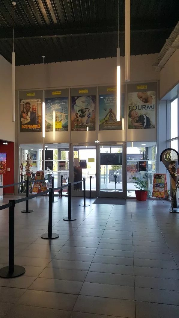 Nouveau Cinema Pardisio