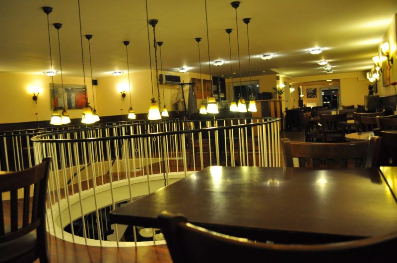 Amadeus Cafe Restaurant Bar