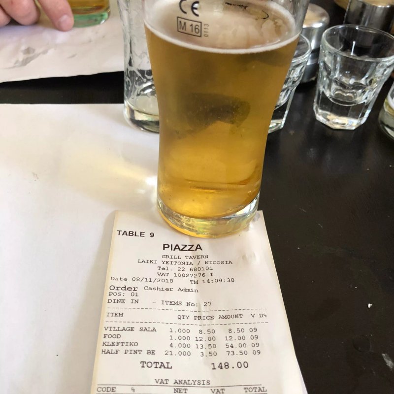 Piazza Tavern