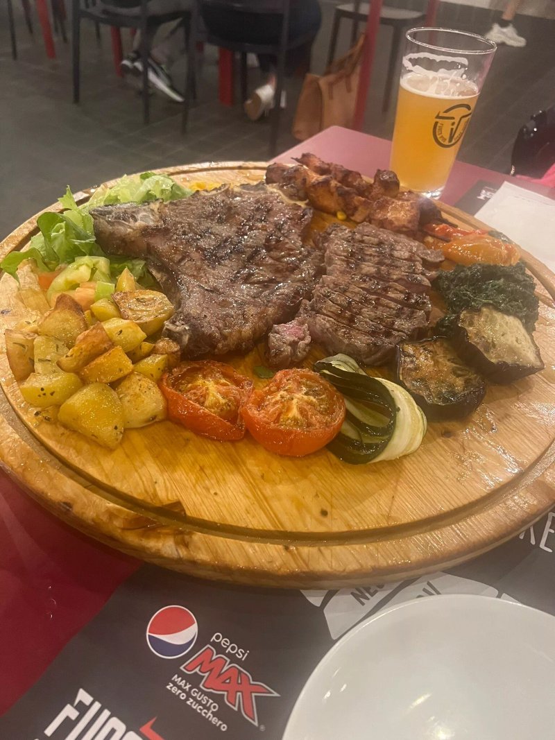 Fuoco Vivo Steak House